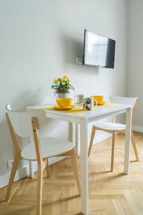 Apartment 3v Warsaw